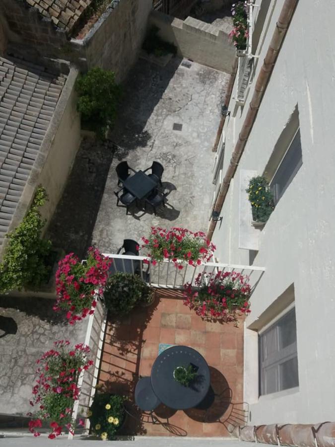 Alla Dimora Di Chiara Suite And Rooms Ματέρα Εξωτερικό φωτογραφία